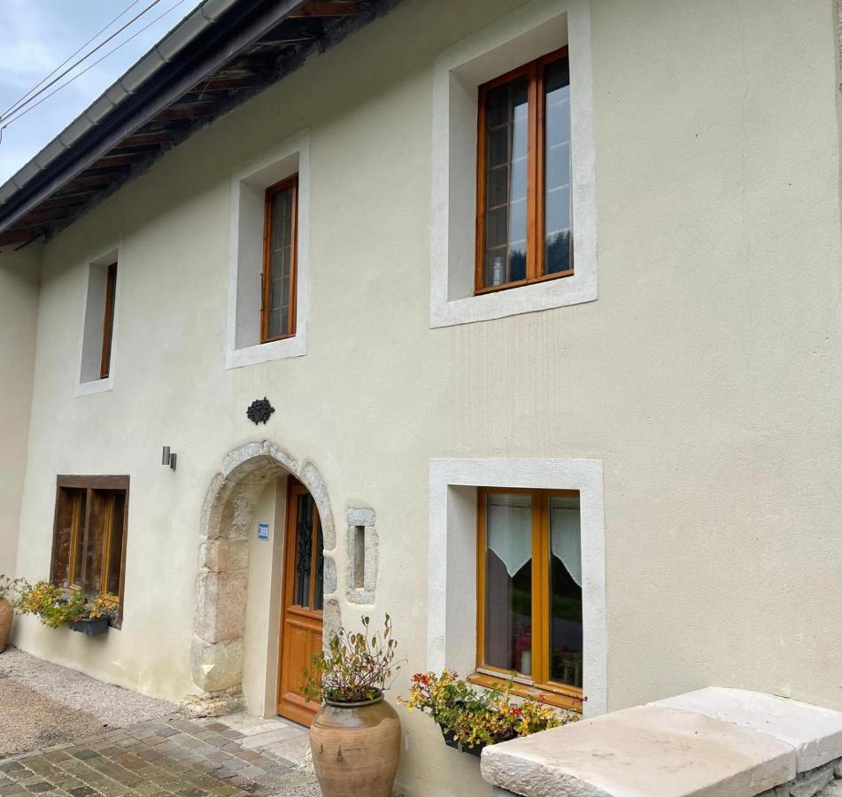 7 P - Au Coeur Du Massif Jurassien Guest House Les Rousses Bagian luar foto