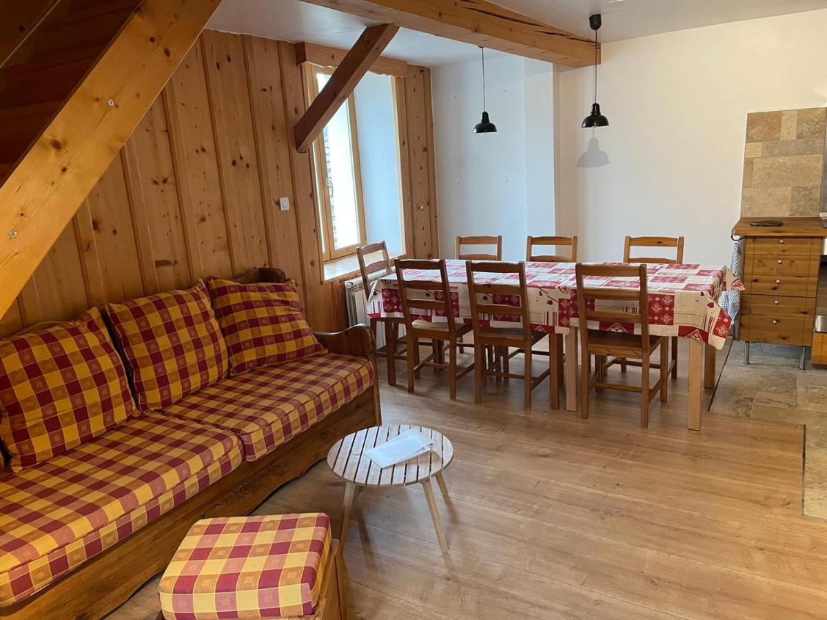 7 P - Au Coeur Du Massif Jurassien Guest House Les Rousses Bagian luar foto